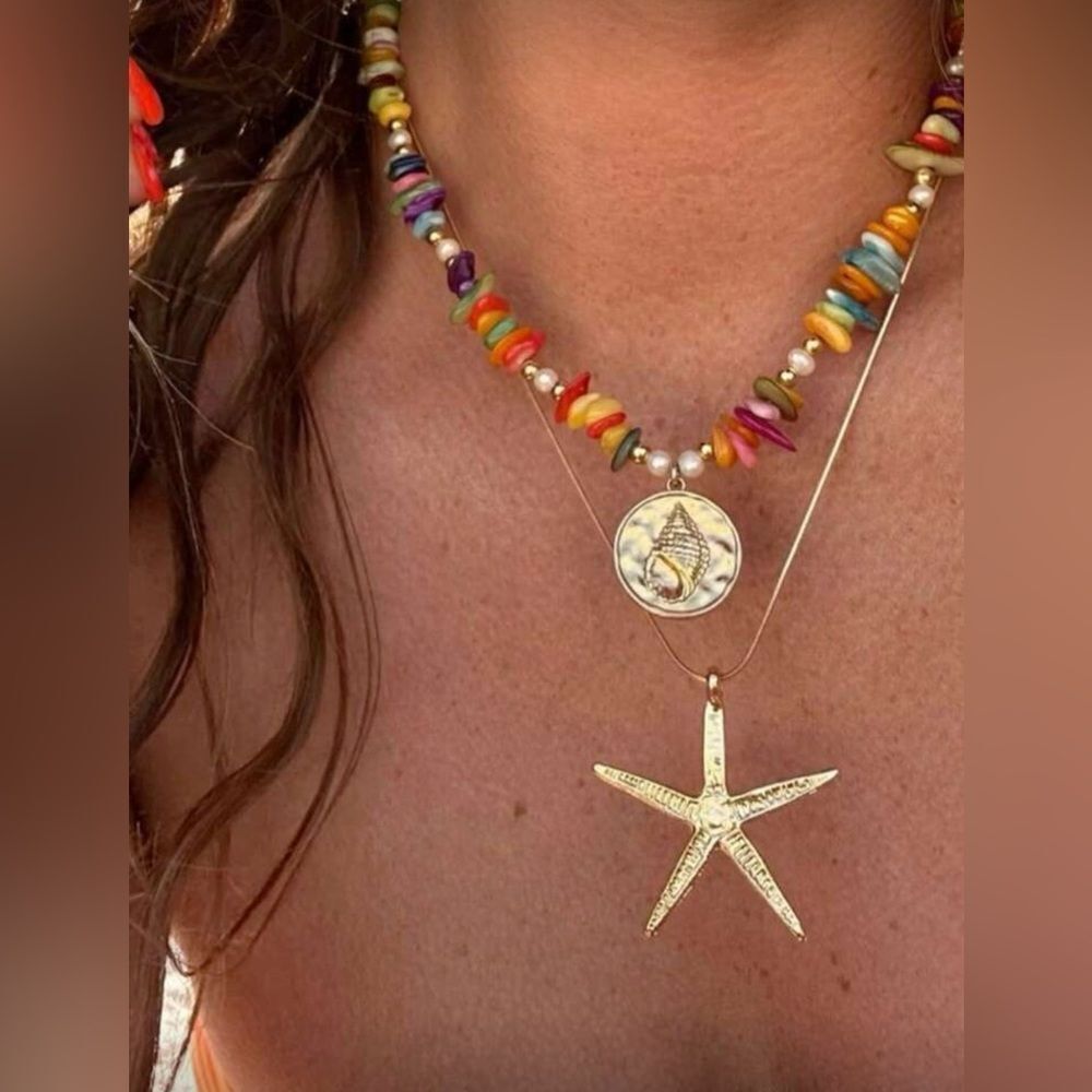 Beaded Starfish necklace S1136